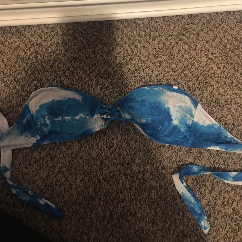 Bathing suit top