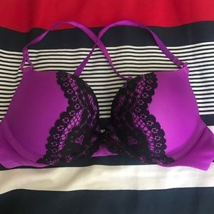 34A Victoria secret bombshell!