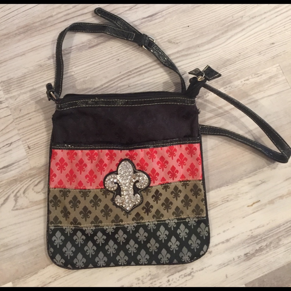 Tri color bling fleur de Lis crossbody!