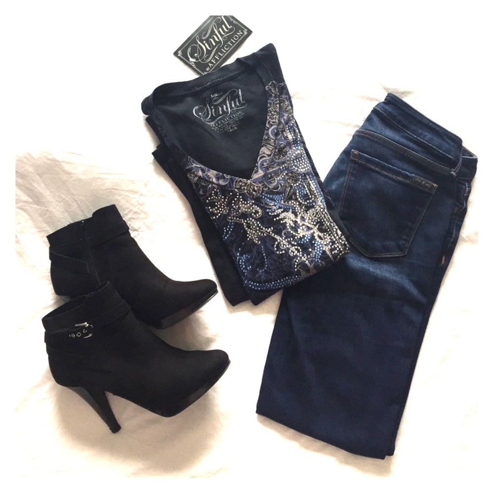 NWT Beautiful and stylish Rock Thermal black Shirt