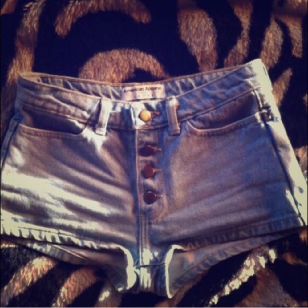 High wasted jean shorts.