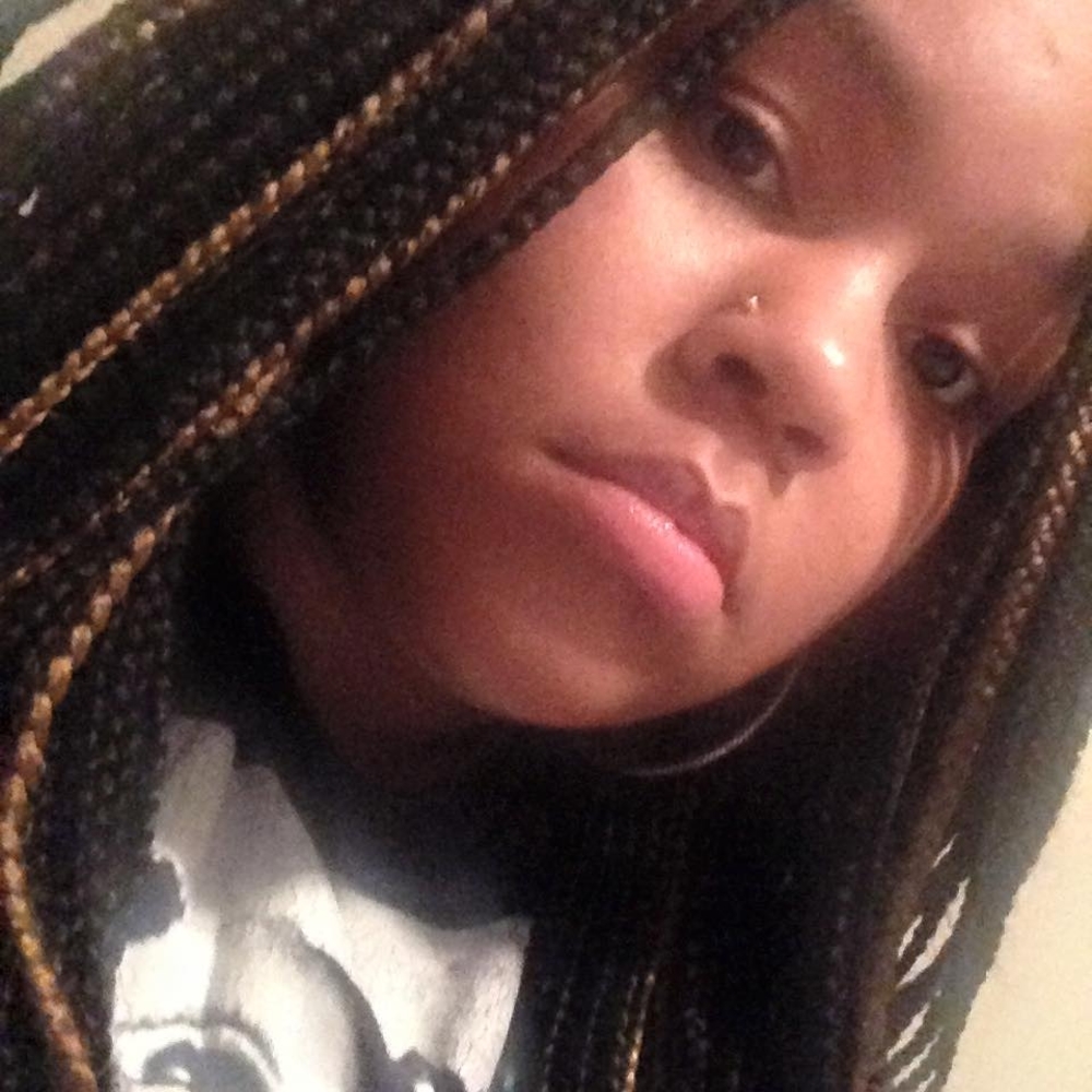 Meet your Posher, Ajshae