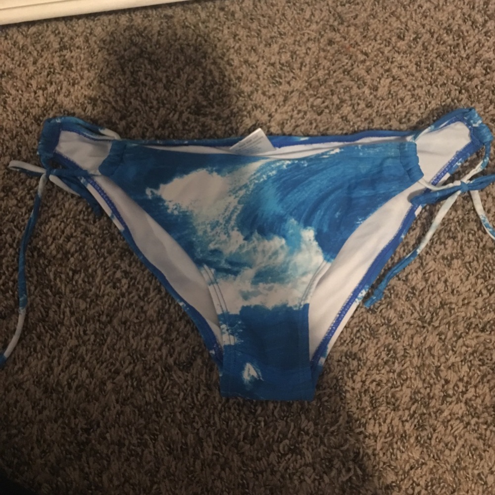 Bikini bottoms