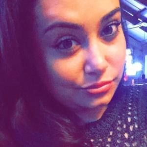 Meet your Posher, Karla