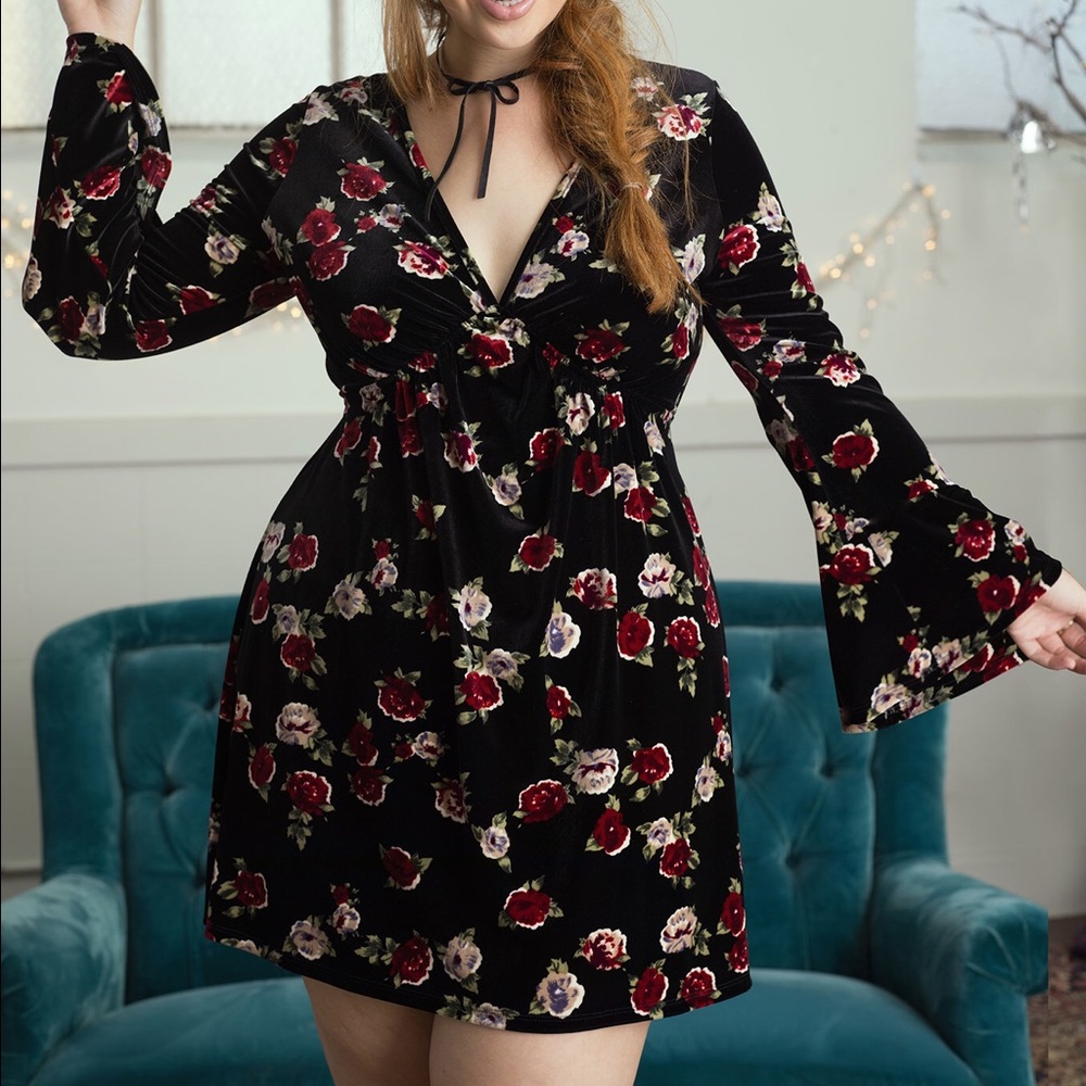 Lovesick Velvet Babydoll Dress