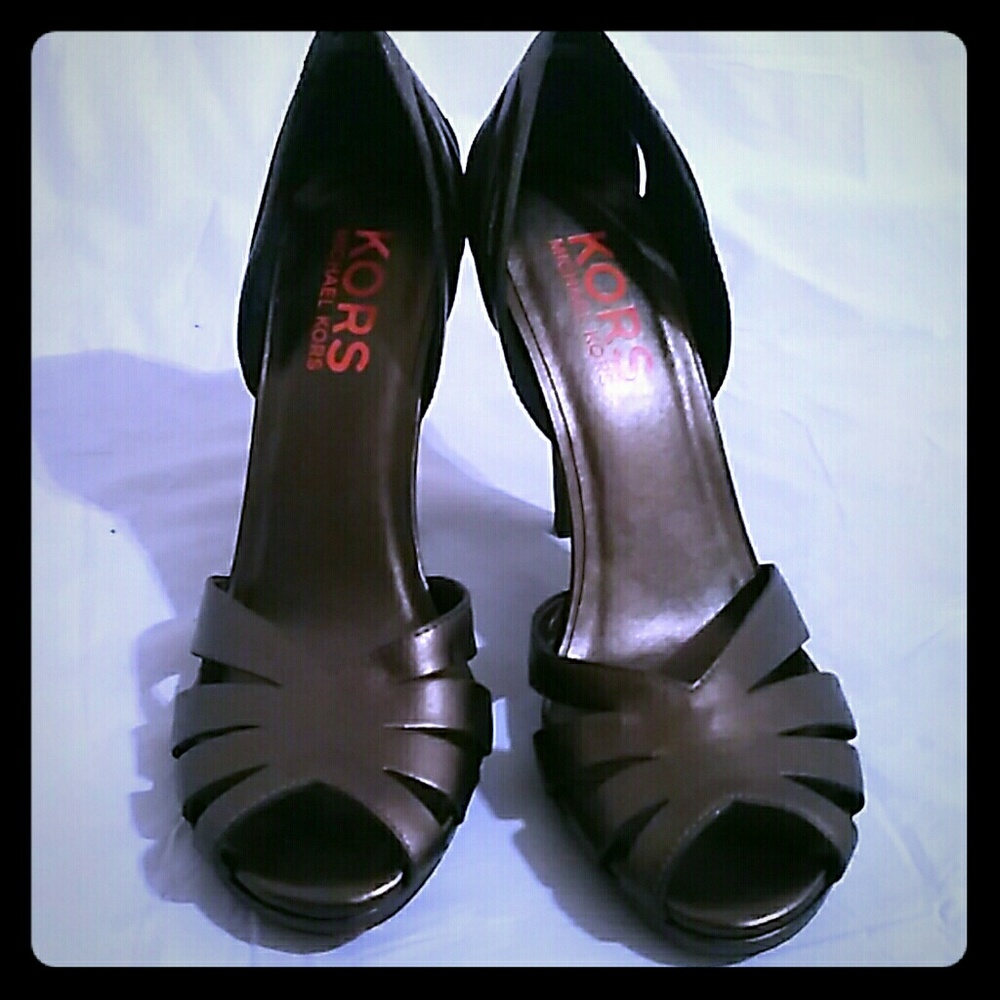 Michael Kors Pewter/Slate Heels