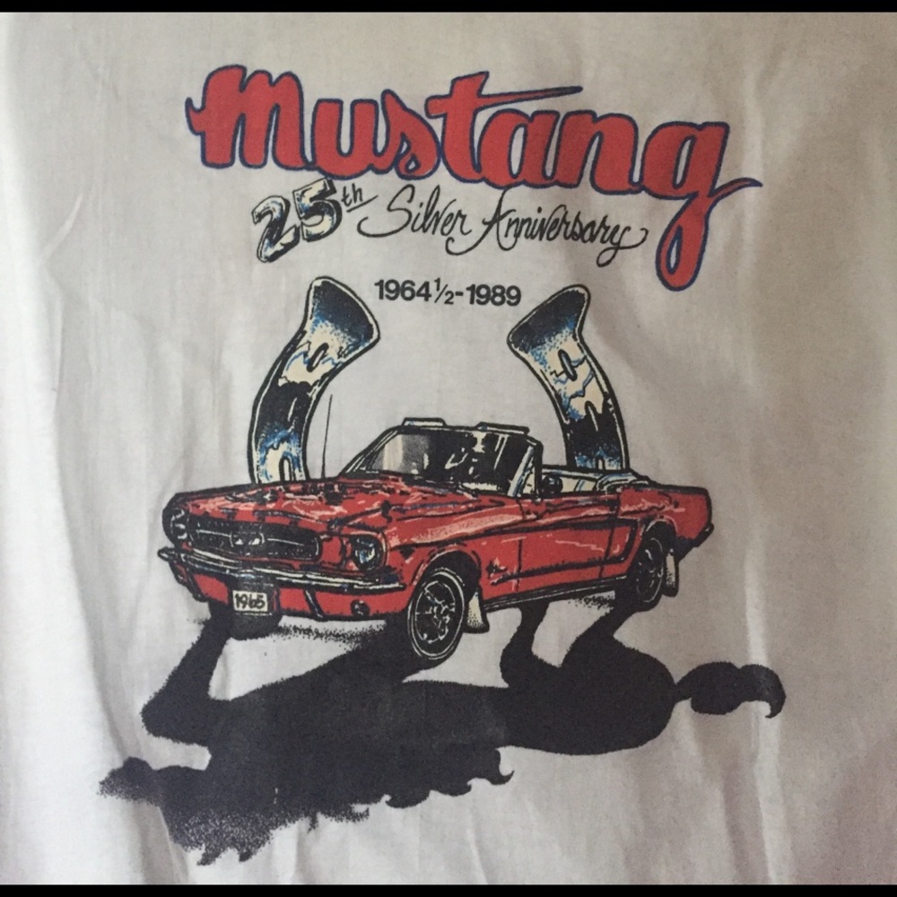 Vintage mustang tshirt