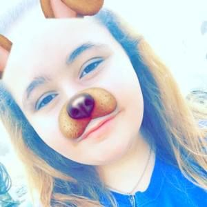 Meet your Posher, Alexis