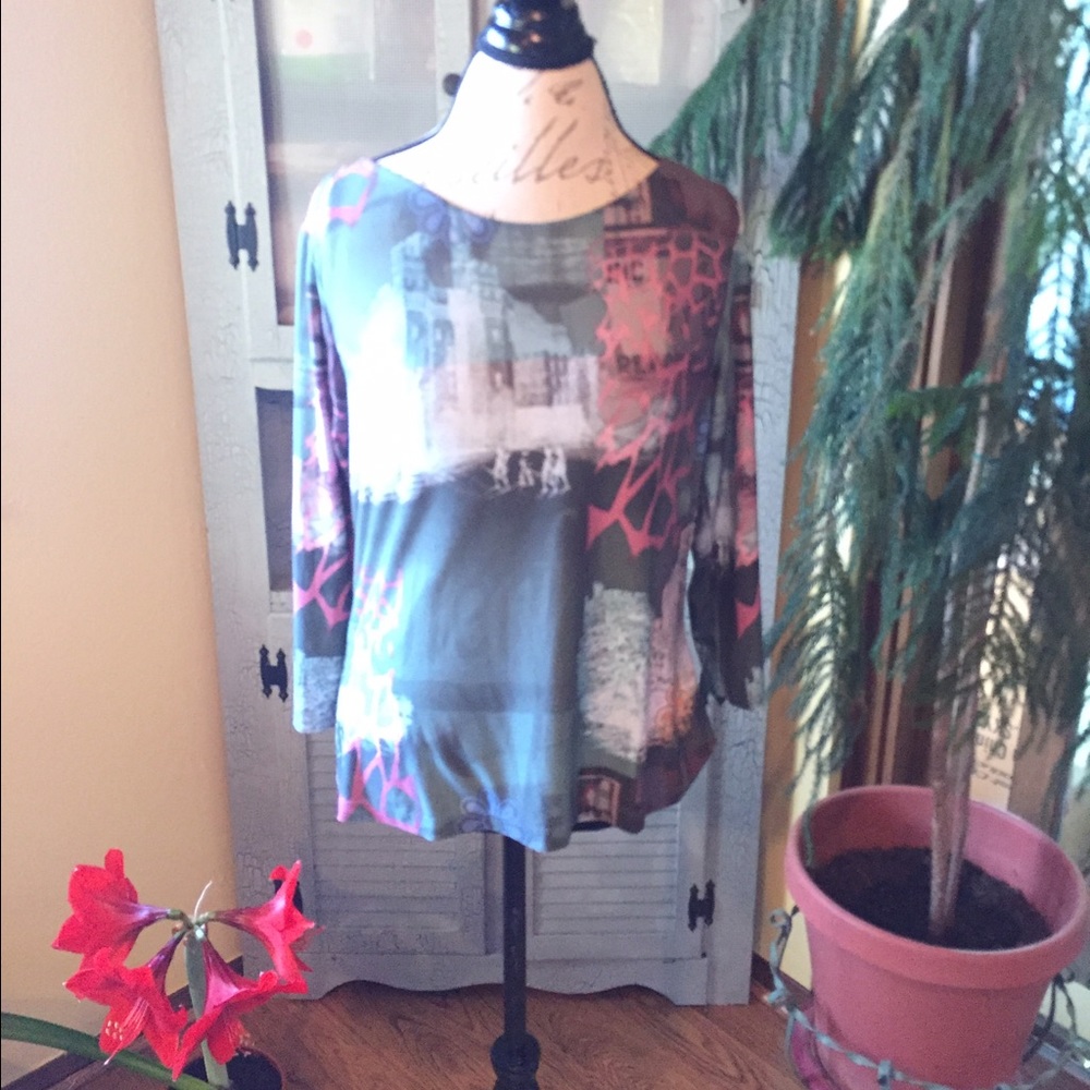 Thalia Sodi top