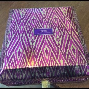 Tarte eyeshadow/blush/highlighter kit