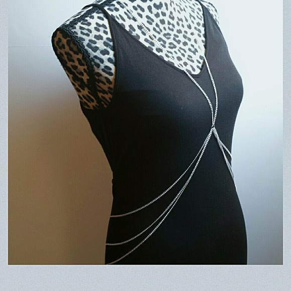 Body Chain - Picture 2 of 5