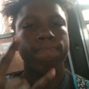 Meet your Posher, Tyneal