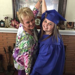 Meet your Posher, Macy