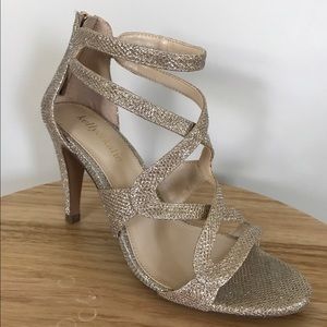 Kelly&katie Gold Metallic Sandals Size 6