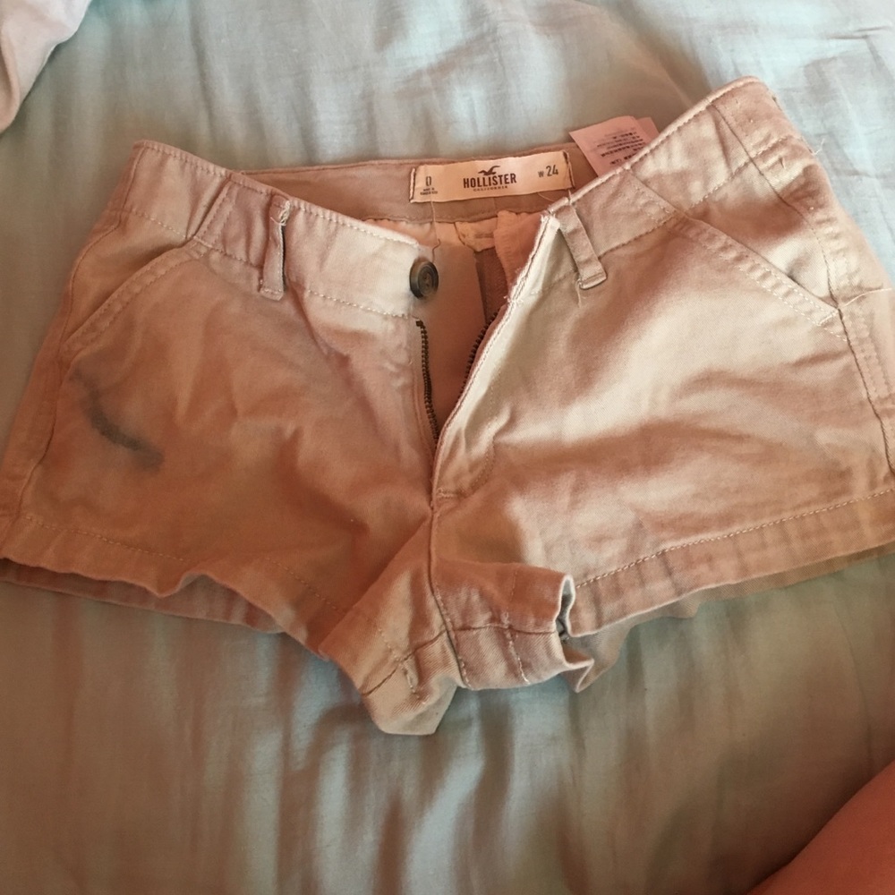 Hollister Khaki Shorts