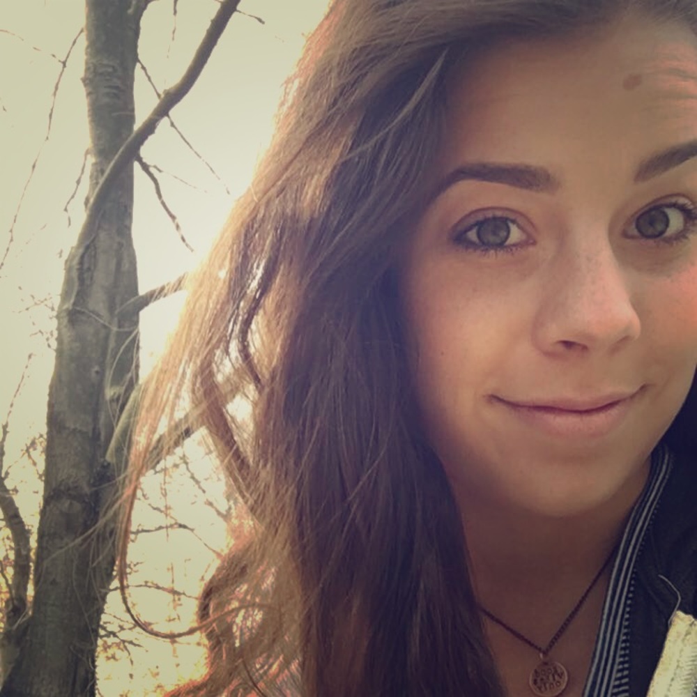 Meet your Posher, Abby