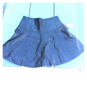 🖤FAUX LEATHER 🖤