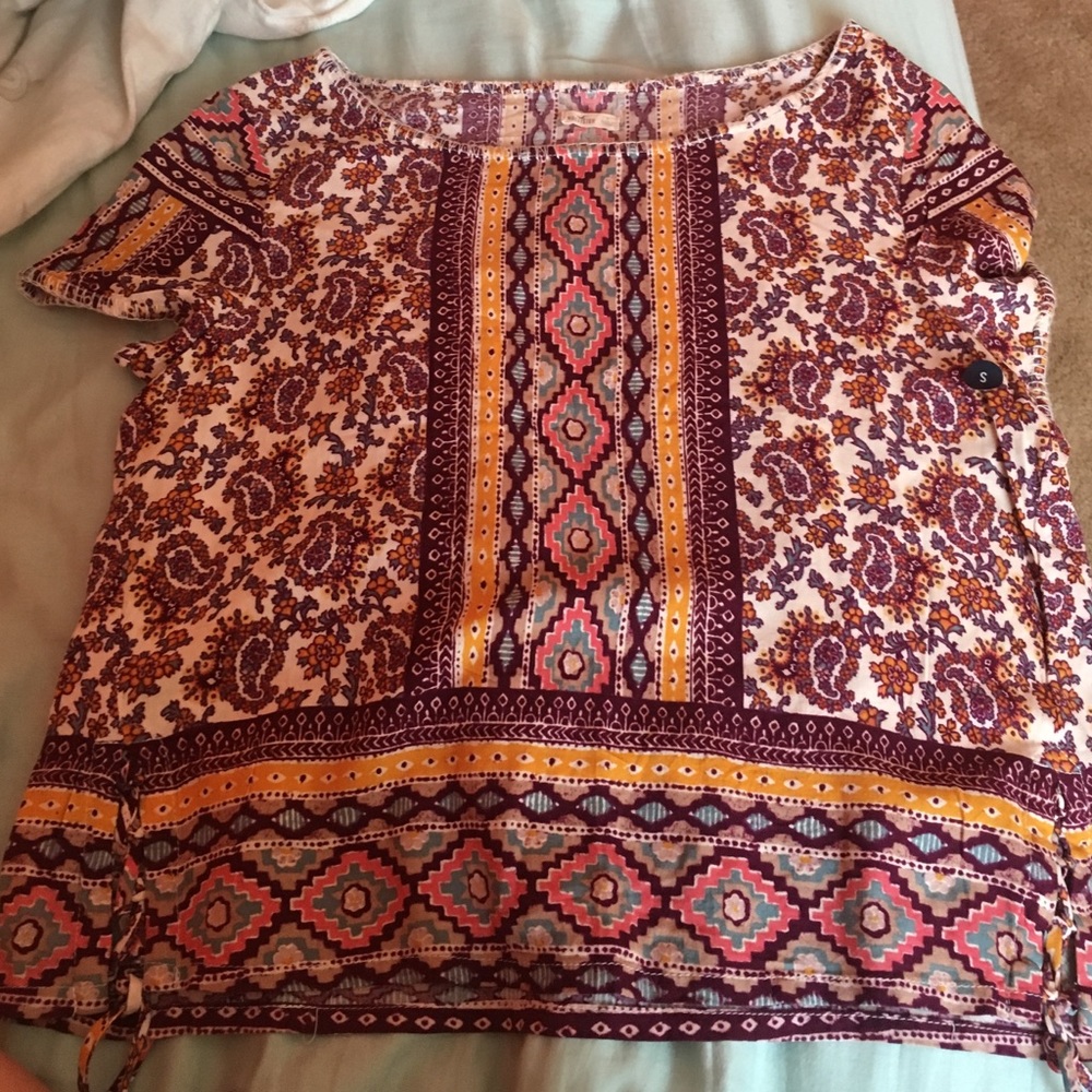 Hollister Tribal Flower Print Shirt