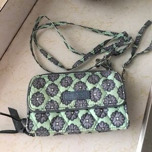 Vera Bradley All In 1 Crossbody & Wristlet!