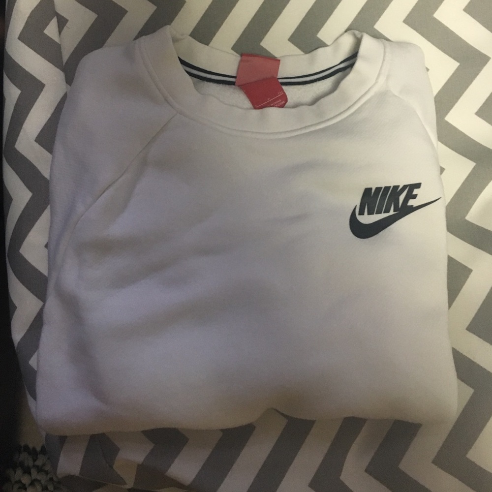 Nike crewneck sweatshirt