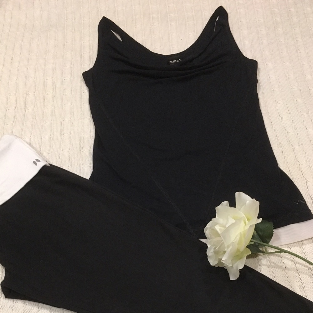 VSX like new slouchy neck workout tank XS