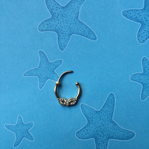 ✨Masquerade Septum Clicker✨ - Picture 2 of 2