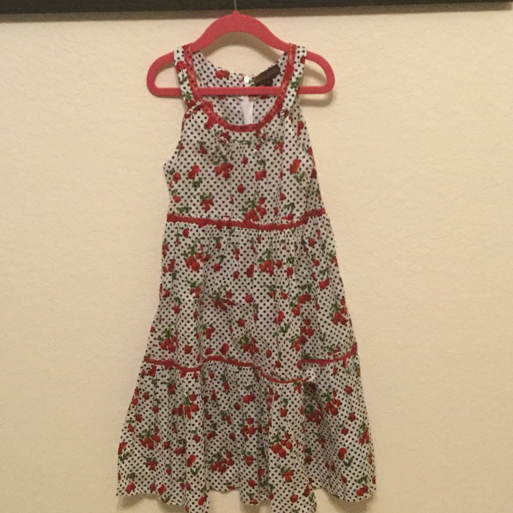 Girls dress