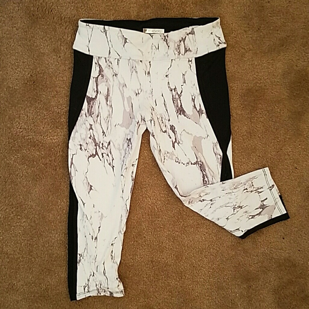 Forever 21 legging