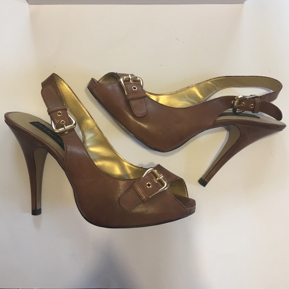 Beautiful peep toe Steve Madden  Luxe heels - Picture 2 of 4
