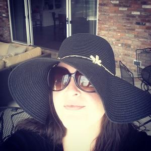 Meet your Posher, Allison