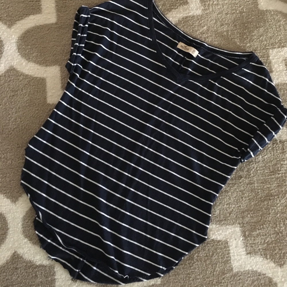 Hollister Tee