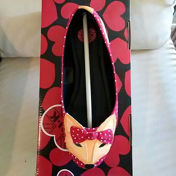 tuk fox shoes
