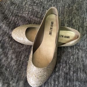 Gold sparkle ballet flats