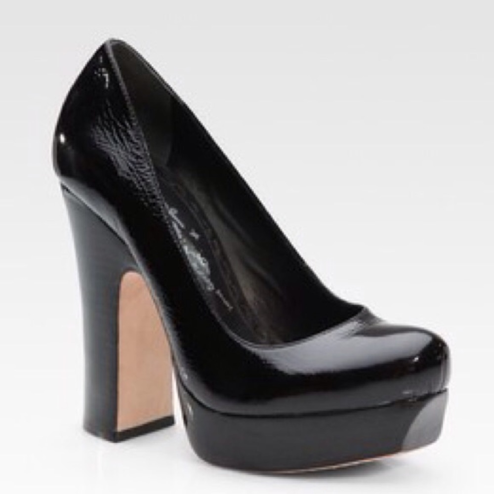 REDUCED!!! Alice and Olivia Black Patent