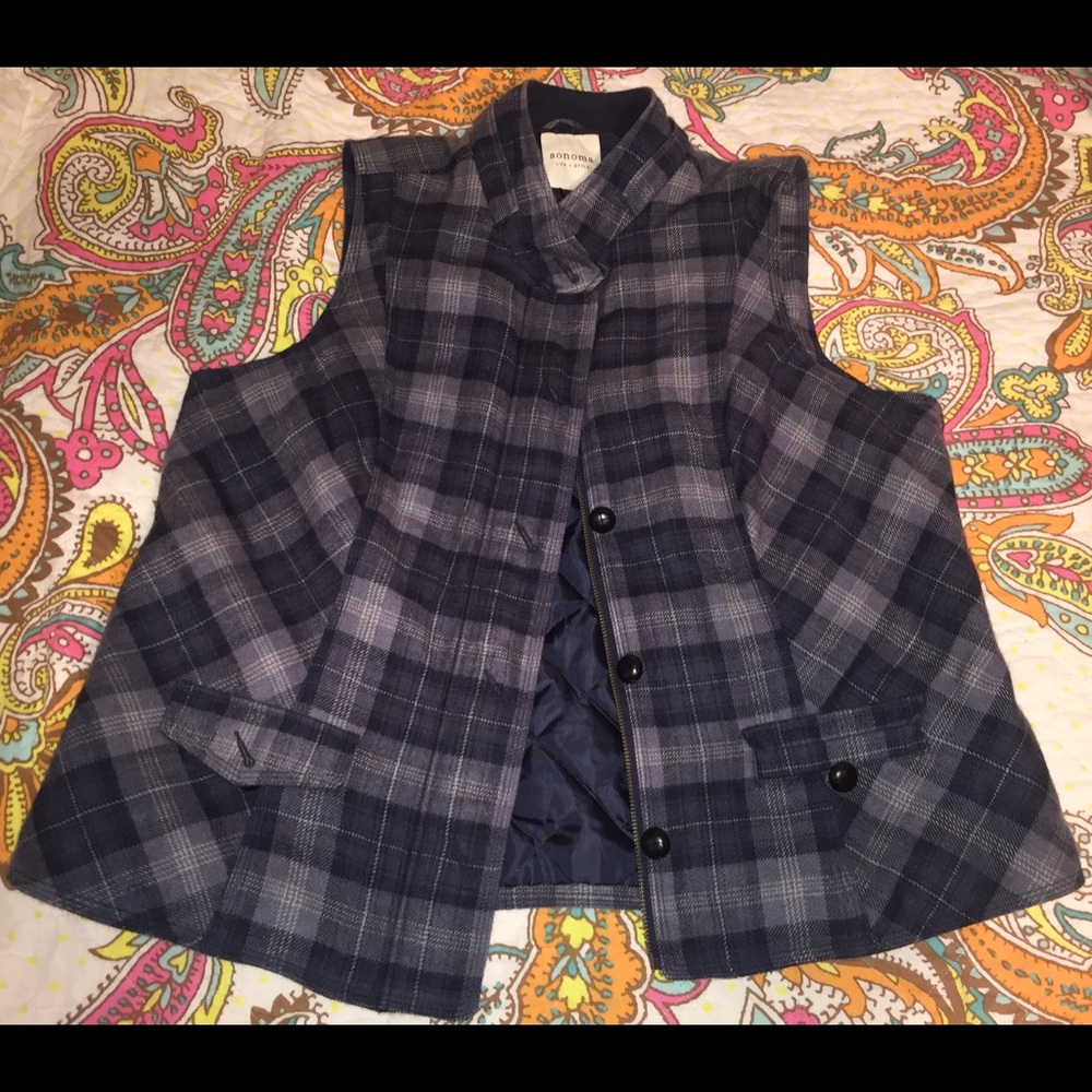 SOLD - Navy vest