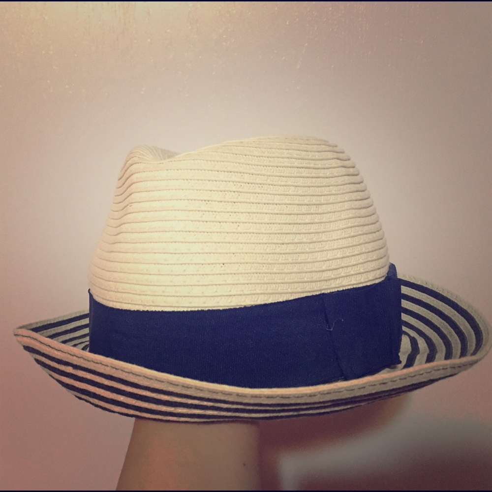 Beach style straw hat