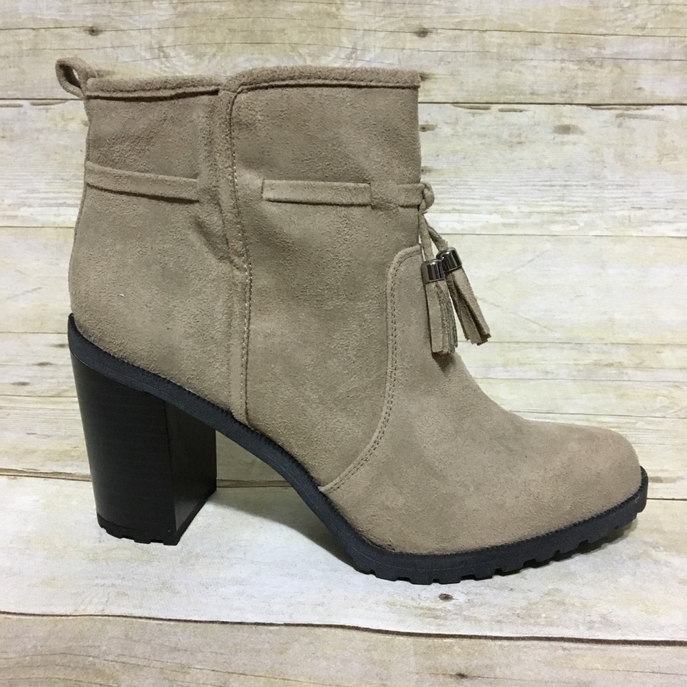 Faux suede chunky heel fringe tassel bootie - Picture 5 of 7