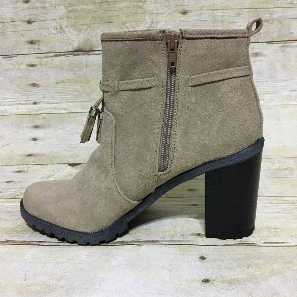 Faux suede chunky heel fringe tassel bootie - Picture 7 of 7
