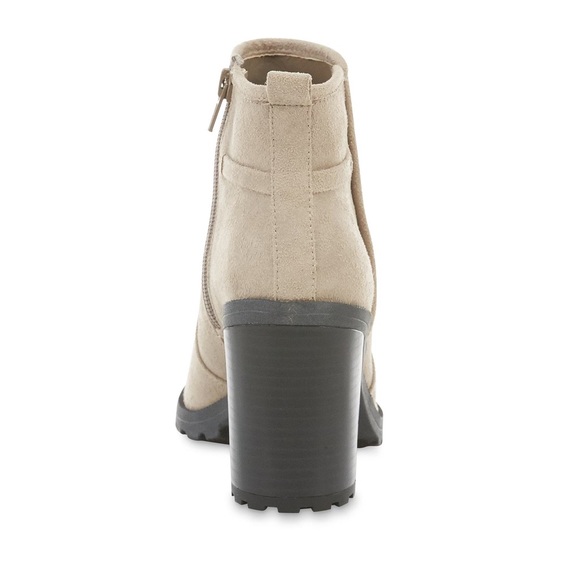 Faux suede chunky heel fringe tassel bootie - Picture 3 of 7