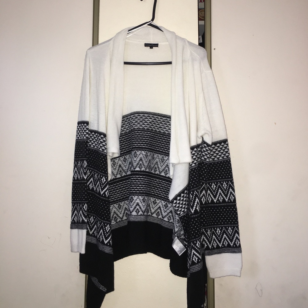 Black and White printed Cardigan