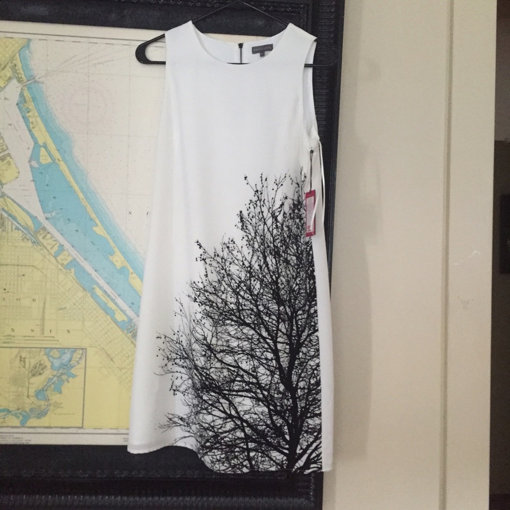 FLASH SALE: Vince Camuto tree dress size 4
