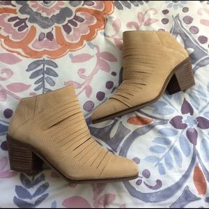 Lucky Brand booties