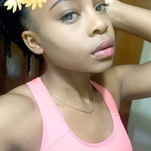 Meet your Posher, Markenzia