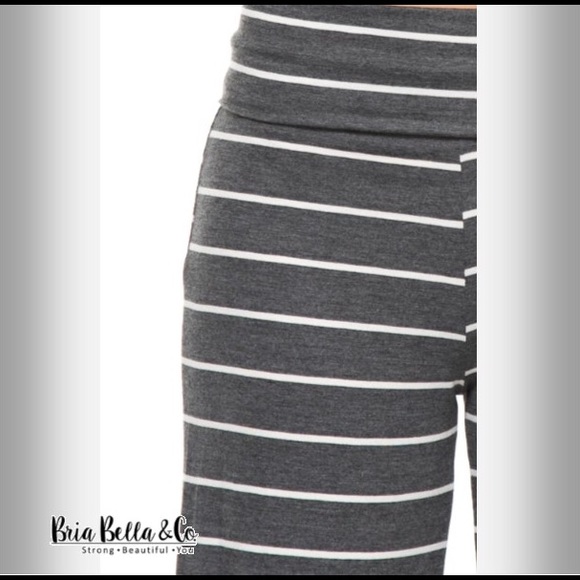 💙Striped Pallazo Pants💙 - Picture 3 of 4