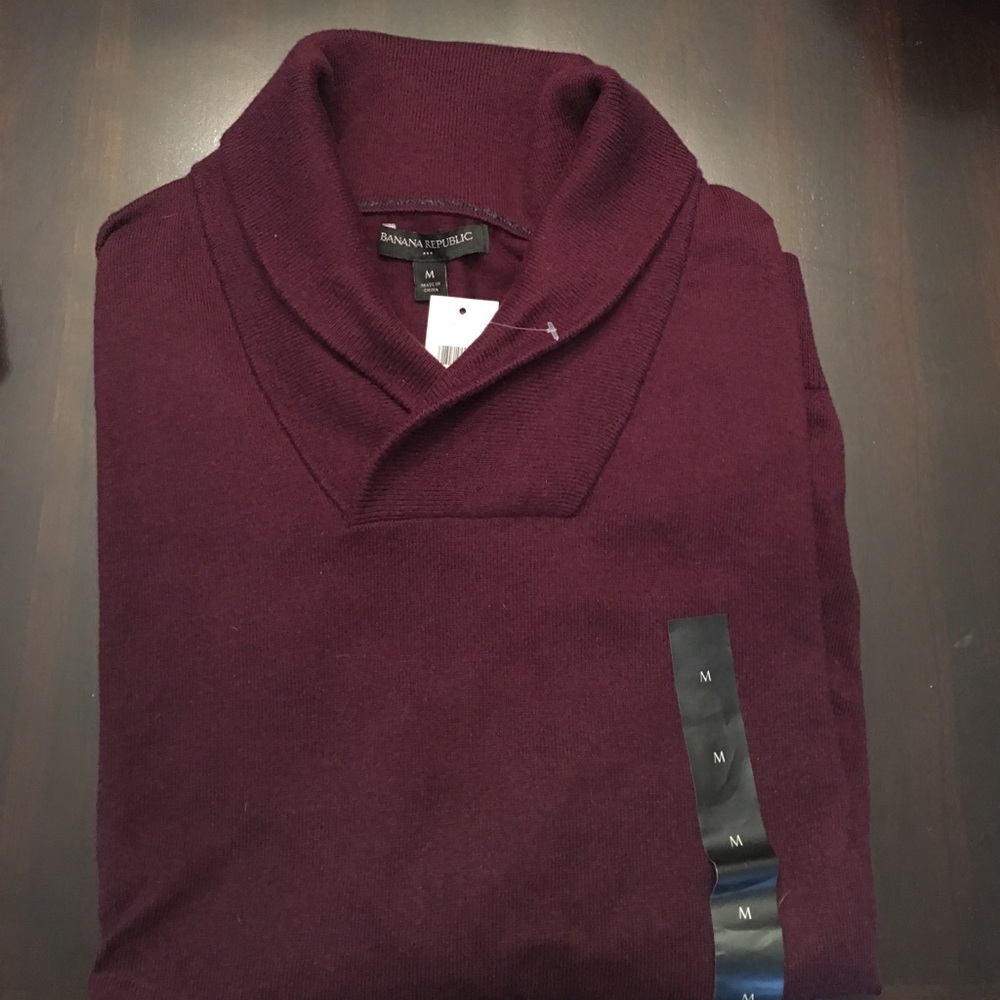 Lightweight sweater