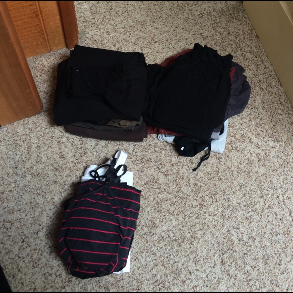 Maternity clothes