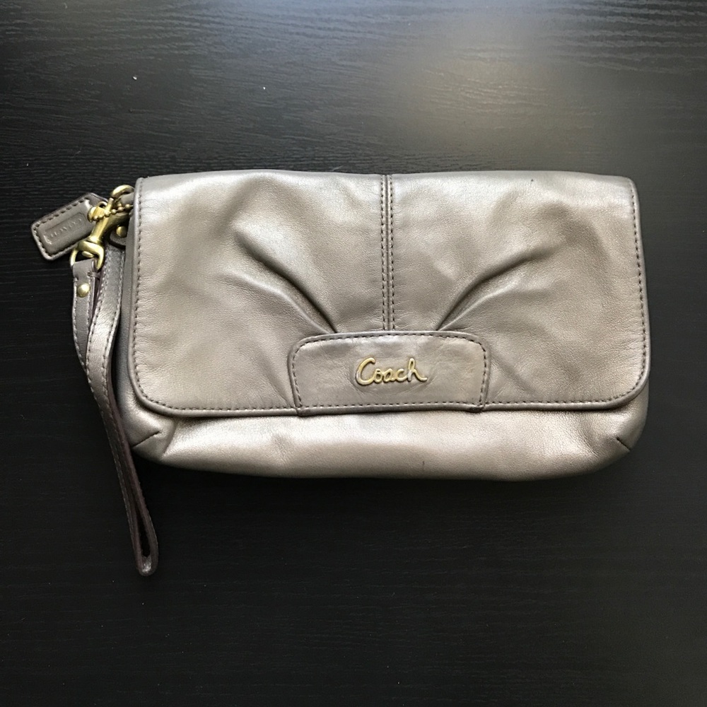 Coach Clutch/Wallet