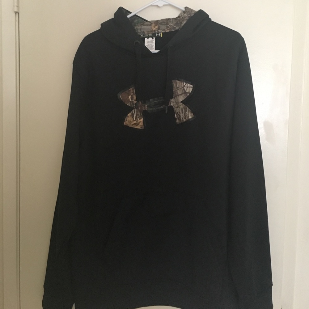Under Armour Hoodie