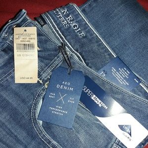 AE Jeans
