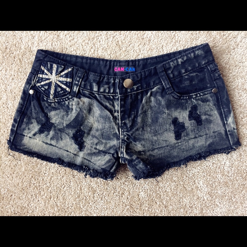 Cool short size 27.